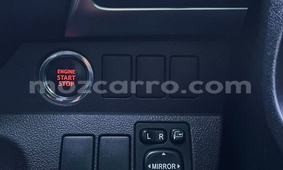 Comprar Usado Toyota Ractis Preto Carro em Maputo em Maputo Comprar Usado Toyota Ractis Preto Carro em Maputo em Maputo