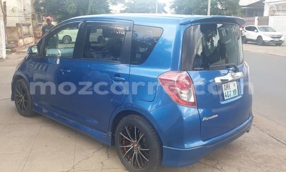Comprar Usado Toyota Ractis Azul Carro em Maputo em Maputo Comprar Usado Toyota Ractis Azul Carro em Maputo em Maputo