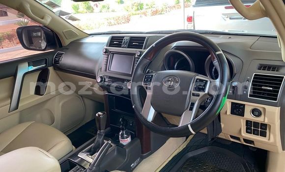 Nunua Ilio tumika Toyota Prado Nyeupe Gari ndani ya Maputo nchini Maputo Nunua Ilio tumika Toyota Prado Nyeupe Gari ndani ya Maputo nchini Maputo