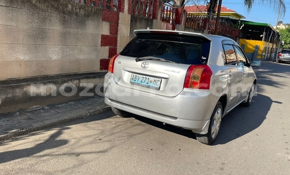 Nunua Ilio tumika Toyota Runx Fedha Gari ndani ya Maputo nchini Maputo Nunua Ilio tumika Toyota Runx Fedha Gari ndani ya Maputo nchini Maputo