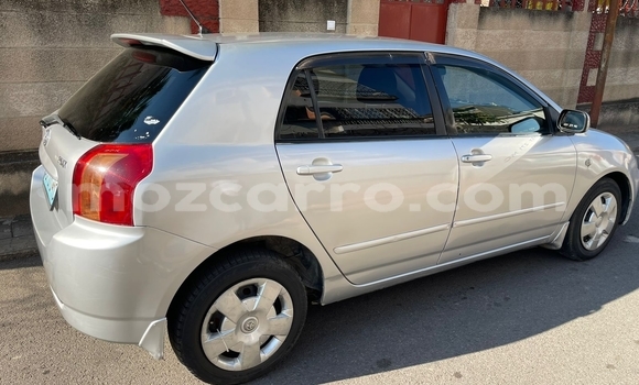 Nunua Ilio tumika Toyota Runx Fedha Gari ndani ya Maputo nchini Maputo Nunua Ilio tumika Toyota Runx Fedha Gari ndani ya Maputo nchini Maputo