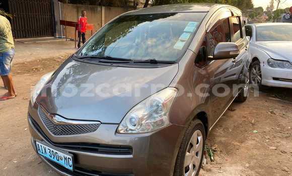 Tenga Tsaru Toyota Ractis Sirivha Mota in Maputo in Maputo