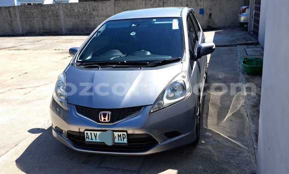 Nunua Ilio tumika Honda Fit Fedha Gari ndani ya Maputo nchini Maputo Nunua Ilio tumika Honda Fit Fedha Gari ndani ya Maputo nchini Maputo