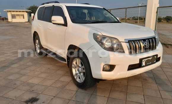 Comprar Usado Toyota Land Cruiser Prado Branco Carro em Maputo em Maputo Comprar Usado Toyota Land Cruiser Prado Branco Carro em Maputo em Maputo