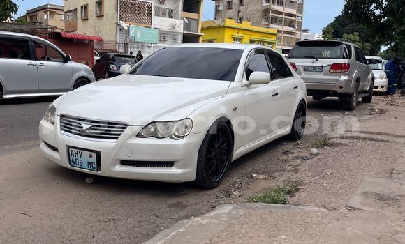 Buy Used Toyota Mark X White Car in Maputo in Maputo Buy Used Toyota Mark X White Car in Maputo in Maputo