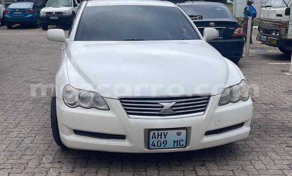 Buy Used Toyota Mark X White Car in Maputo in Maputo Buy Used Toyota Mark X White Car in Maputo in Maputo