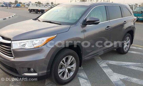 Comprar Importar Toyota Highlander De outros Carro em Import - Dubai em Cabo Delgado Comprar Importar Toyota Highlander De outros Carro em Import - Dubai em Cabo Delgado
