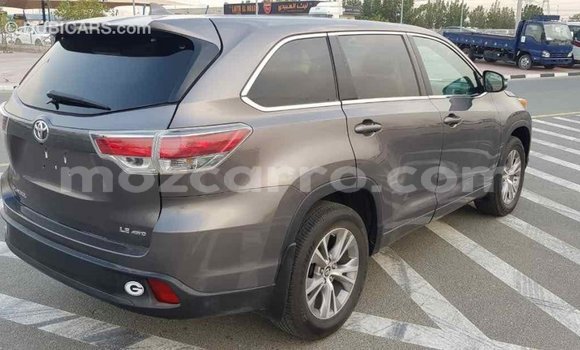 Comprar Importar Toyota Highlander De outros Carro em Import - Dubai em Cabo Delgado Comprar Importar Toyota Highlander De outros Carro em Import - Dubai em Cabo Delgado