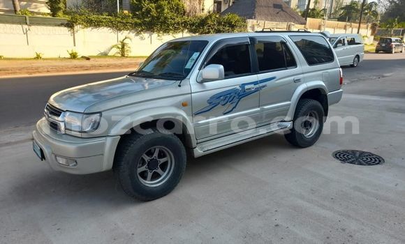Nunua Ilio tumika Toyota Hilux Surf Nyingine Gari ndani ya Maputo nchini Maputo Nunua Ilio tumika Toyota Hilux Surf Nyingine Gari ndani ya Maputo nchini Maputo
