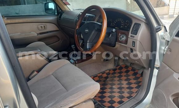 Nunua Ilio tumika Toyota Hilux Surf Nyingine Gari ndani ya Maputo nchini Maputo Nunua Ilio tumika Toyota Hilux Surf Nyingine Gari ndani ya Maputo nchini Maputo
