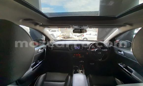 Tenga Tsaru Kia Sportage Tsvuku Mota in Maputo in Maputo Tenga Tsaru Kia Sportage Tsvuku Mota in Maputo in Maputo