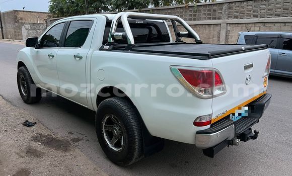 Buy Used Mazda BT-50 White Car in Maputo in Maputo Buy Used Mazda BT-50 White Car in Maputo in Maputo