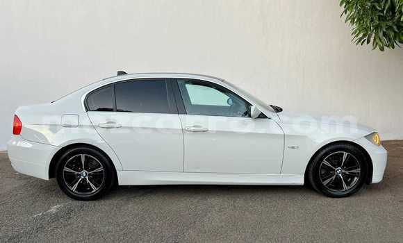 Tenga Tsaru BMW 3-Series Chena Mota in Maputo in Maputo Tenga Tsaru BMW 3-Series Chena Mota in Maputo in Maputo