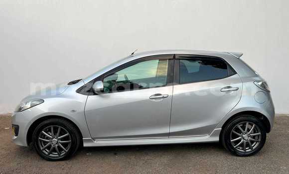 Tenga Tsaru Mazda Demio Sirivha Mota in Maputo in Maputo Tenga Tsaru Mazda Demio Sirivha Mota in Maputo in Maputo