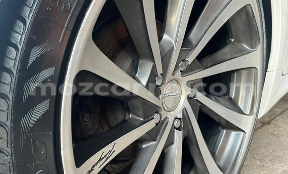 Buy Used Lexus IS White Car in Maputo in Maputo Buy Used Lexus IS White Car in Maputo in Maputo