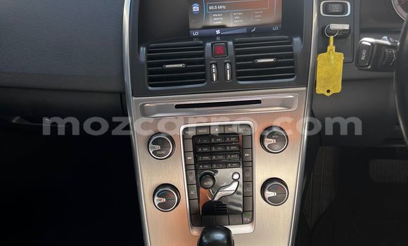 Tenga Tsaru Volvo XC60 Bhuruu Mota in Maputo in Maputo Tenga Tsaru Volvo XC60 Bhuruu Mota in Maputo in Maputo