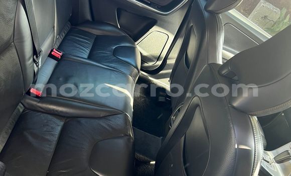 Tenga Tsaru Volvo XC60 Bhuruu Mota in Maputo in Maputo Tenga Tsaru Volvo XC60 Bhuruu Mota in Maputo in Maputo