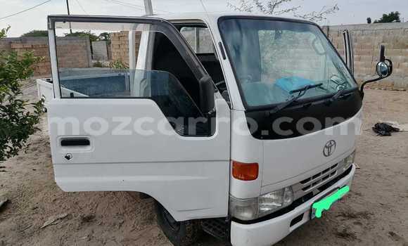 Comprar Usado Toyota Dyna Branco Carro em Maputo em Maputo Comprar Usado Toyota Dyna Branco Carro em Maputo em Maputo