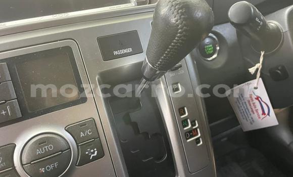 Nunua Ilio tumika Toyota Ractis Fedha Gari ndani ya Maputo nchini Maputo Nunua Ilio tumika Toyota Ractis Fedha Gari ndani ya Maputo nchini Maputo