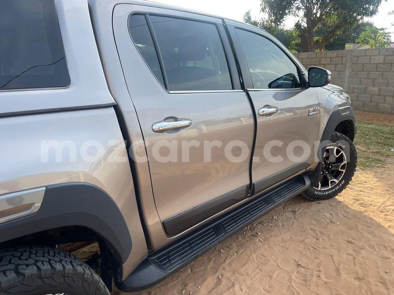 Big with watermark toyota hiluxe revo maputo maputo 14973