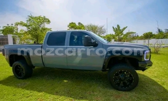 Nunua Ilio tumika Chevrolet Silverado Nyingine Gari ndani ya Maputo nchini Maputo