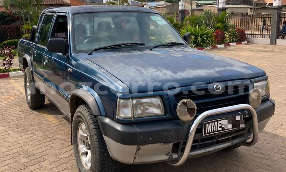 Buy Used Mazda B-series Blue Car in Maputo in Maputo