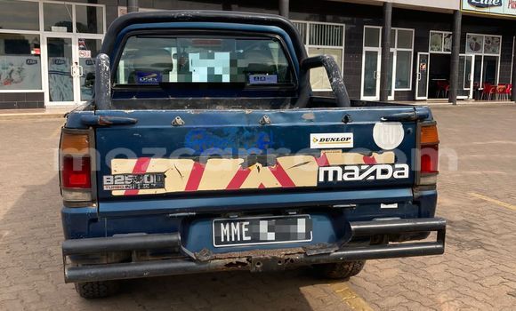 Buy Used Mazda B-series Blue Car in Maputo in Maputo Buy Used Mazda B-series Blue Car in Maputo in Maputo