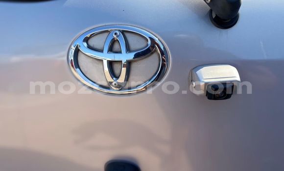 Nunua Ilio tumika Toyota Vitz Bluu Gari ndani ya Maputo nchini Maputo Nunua Ilio tumika Toyota Vitz Bluu Gari ndani ya Maputo nchini Maputo