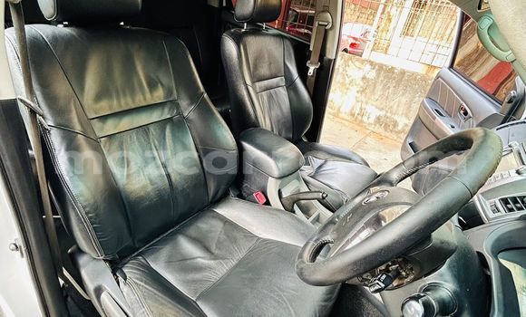 Buy Used Toyota Hilux White Car in Maputo in Maputo Buy Used Toyota Hilux White Car in Maputo in Maputo