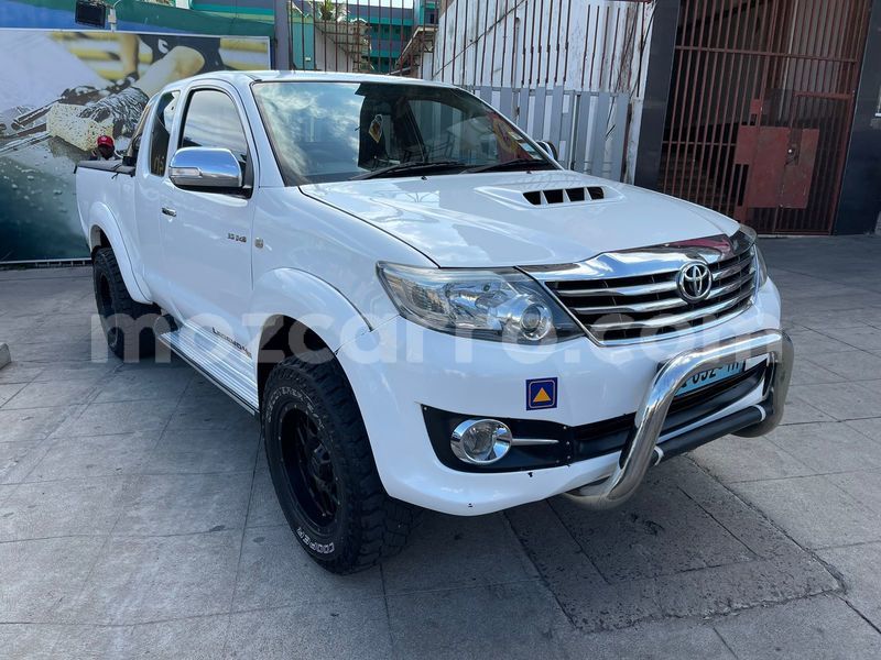 Big with watermark toyota hilux maputo maputo 15006