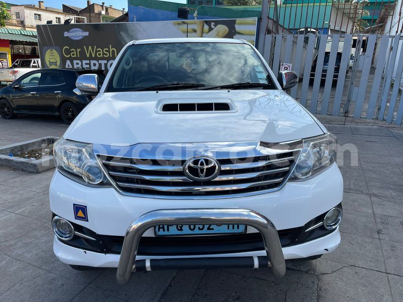 Big with watermark toyota hilux maputo maputo 15006