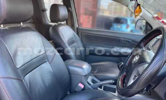 Buy Used Toyota Hilux White Car in Maputo in Maputo Buy Used Toyota Hilux White Car in Maputo in Maputo