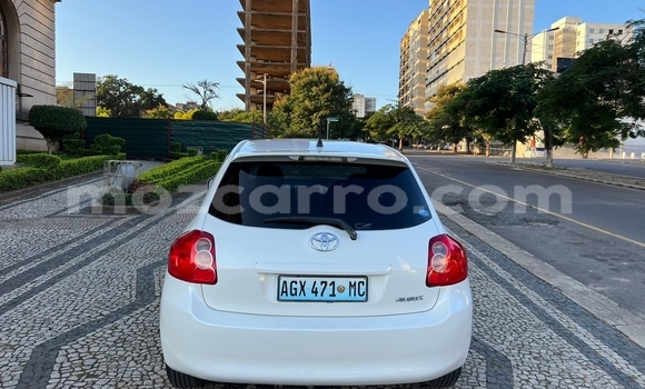 Nunua Ilio tumika Toyota Auris Nyeupe Gari ndani ya Maputo nchini Maputo Nunua Ilio tumika Toyota Auris Nyeupe Gari ndani ya Maputo nchini Maputo