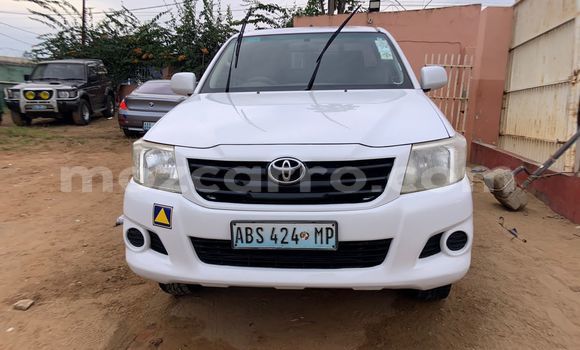 Comprar Usado Toyota Hilux Branco Carro em Maputo em Maputo Comprar Usado Toyota Hilux Branco Carro em Maputo em Maputo