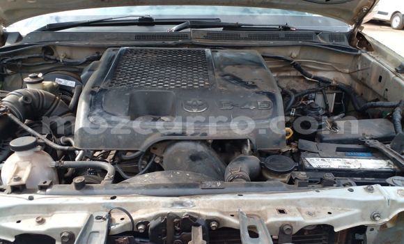 Buy Used Toyota Hilux White Car in Maputo in Maputo Buy Used Toyota Hilux White Car in Maputo in Maputo