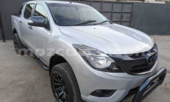 Comprar Usado Mazda BT-50 De outros Carro em Maputo em Maputo Comprar Usado Mazda BT-50 De outros Carro em Maputo em Maputo