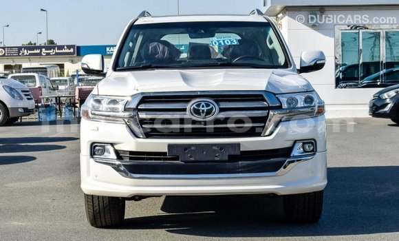 Buy Import Toyota Land Cruiser White Car in Import - Dubai in Cabo Delgado Buy Import Toyota Land Cruiser White Car in Import - Dubai in Cabo Delgado