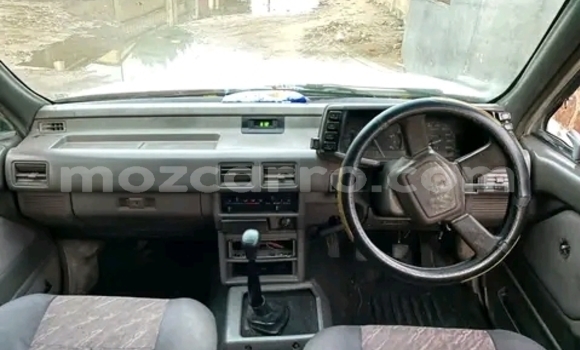 Nunua Ilio tumika Isuzu KB Nyeupe Gari ndani ya Maputo nchini Maputo Nunua Ilio tumika Isuzu KB Nyeupe Gari ndani ya Maputo nchini Maputo