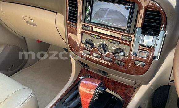 Nunua Ilio tumika Toyota Land Cruiser Nyeupe Gari ndani ya Maputo nchini Maputo Nunua Ilio tumika Toyota Land Cruiser Nyeupe Gari ndani ya Maputo nchini Maputo
