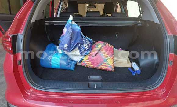 Nunua Ilio tumika Kia Sportage Nyekundu Gari ndani ya Maputo nchini Maputo Nunua Ilio tumika Kia Sportage Nyekundu Gari ndani ya Maputo nchini Maputo