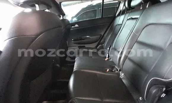 Nunua Ilio tumika Kia Sportage Nyekundu Gari ndani ya Maputo nchini Maputo Nunua Ilio tumika Kia Sportage Nyekundu Gari ndani ya Maputo nchini Maputo