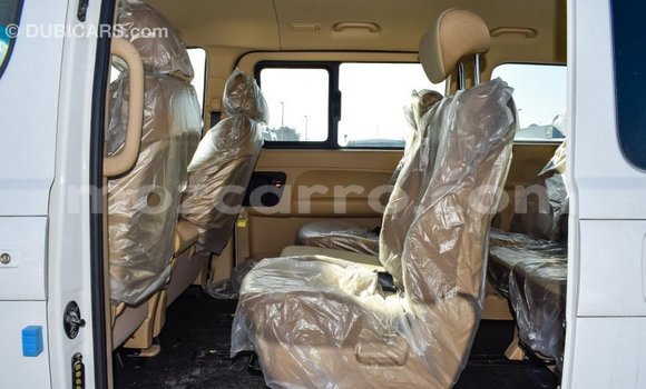 Comprar Importar Hyundai Accent Branco Carro em Import - Dubai em Cabo Delgado Comprar Importar Hyundai Accent Branco Carro em Import - Dubai em Cabo Delgado