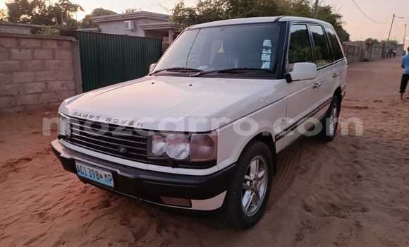 Comprar Usado Land Rover Range Rover Branco Carro em Maputo em Maputo Comprar Usado Land Rover Range Rover Branco Carro em Maputo em Maputo