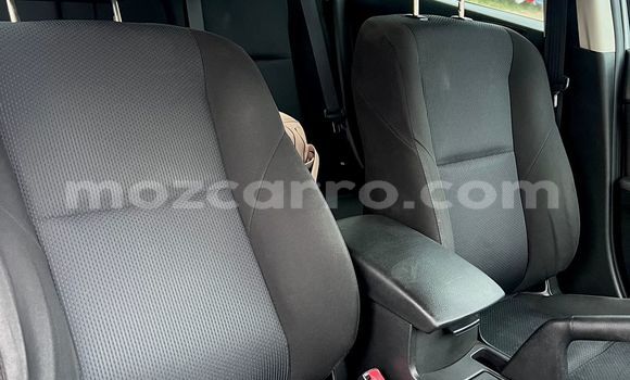 Comprar Usado Mazda Axela Prata Carro em Maputo em Maputo Comprar Usado Mazda Axela Prata Carro em Maputo em Maputo