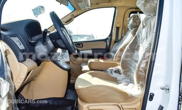 Comprar Importar Hyundai Accent Branco Carro em Import - Dubai em Cabo Delgado Comprar Importar Hyundai Accent Branco Carro em Import - Dubai em Cabo Delgado