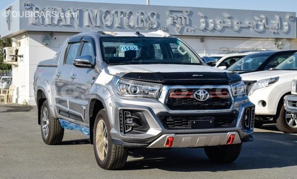 Comprar Importar Toyota Hilux De outros Carro em Import - Dubai em Cabo Delgado Comprar Importar Toyota Hilux De outros Carro em Import - Dubai em Cabo Delgado