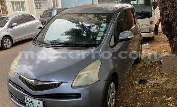Comprar Usado Toyota Ractis Azul Carro em Maputo em Maputo