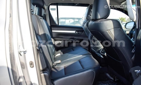 Comprar Importar Toyota Hilux De outros Carro em Import - Dubai em Cabo Delgado Comprar Importar Toyota Hilux De outros Carro em Import - Dubai em Cabo Delgado