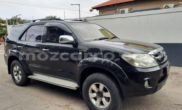 Nunua Ilio tumika Toyota Fortuner Nyeusi Gari ndani ya Maputo nchini Maputo Nunua Ilio tumika Toyota Fortuner Nyeusi Gari ndani ya Maputo nchini Maputo