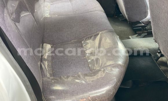 Comprar Usado Nissan Hardbody Branco Carro em Maputo em Maputo Comprar Usado Nissan Hardbody Branco Carro em Maputo em Maputo